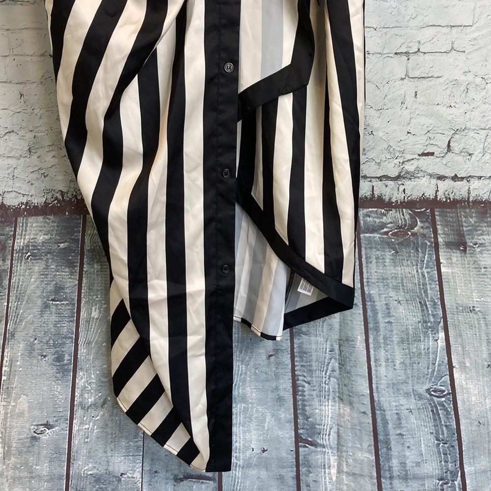 Eloquii NWT Full Sleeve True Wrap Dress Asymmetrical Black White Sz 22 Bold - Picture 11 of 16